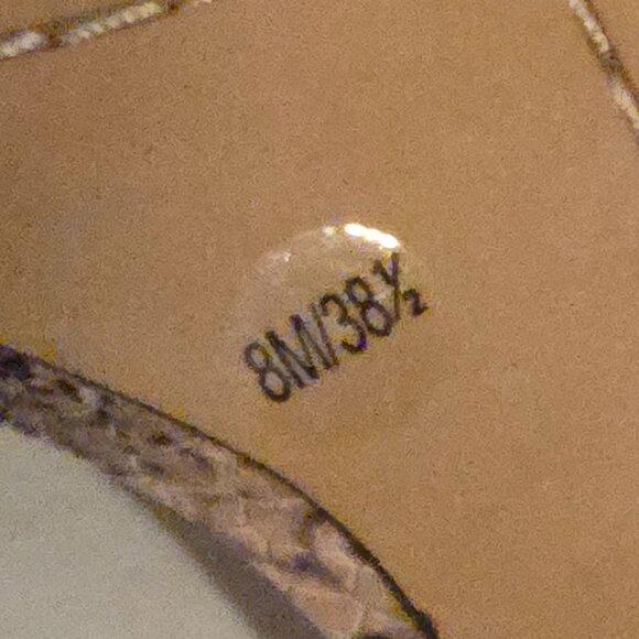 Vince Camuto Sandals Womens Snake Print Heel - Brand new. Size 8.5 / 38 1/2 - Picture 7 of 7